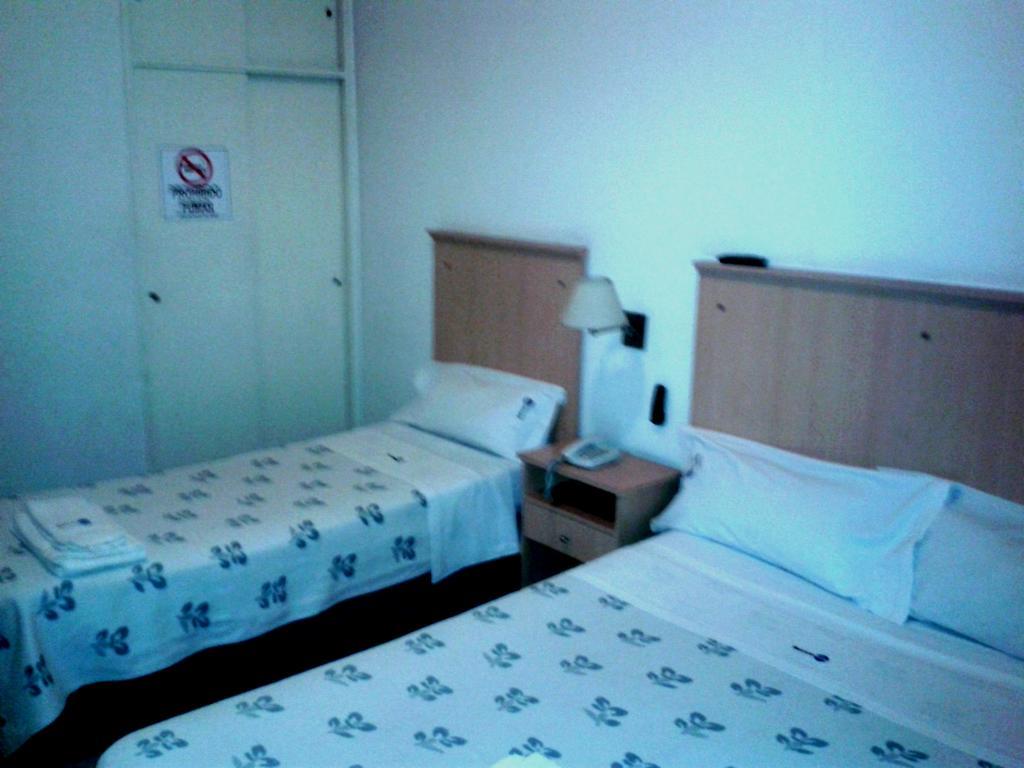 Mari Plaza Hotel Buenos Aires Buitenkant foto