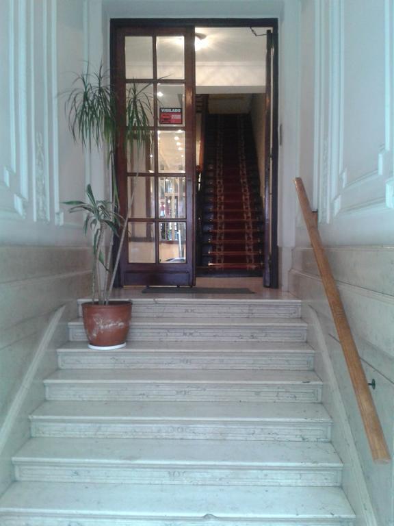 Mari Plaza Hotel Buenos Aires Buitenkant foto
