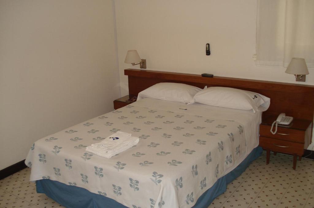Mari Plaza Hotel Buenos Aires Buitenkant foto
